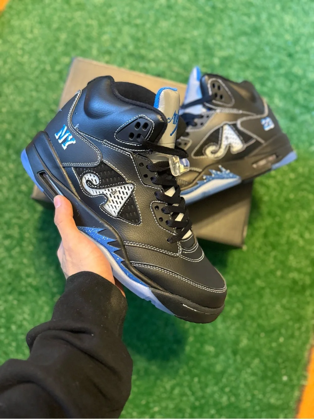Air Jordan 5 Retro AWAKE NY ‘Boro - Racer Blue’